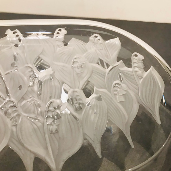 Vintage Sasaki Oval Crystal Plate Lily of Valley Frosted Plate 14”-8” - Picture 5 of 12